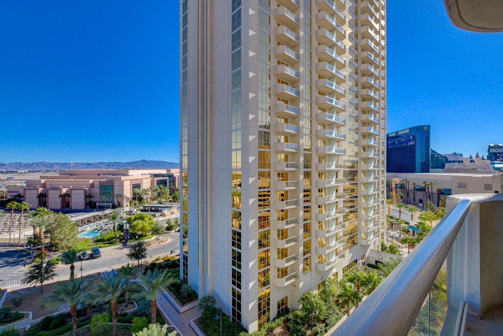 Luxe 702 Mgm Signature With Balcony Las Vegas Luaran gambar