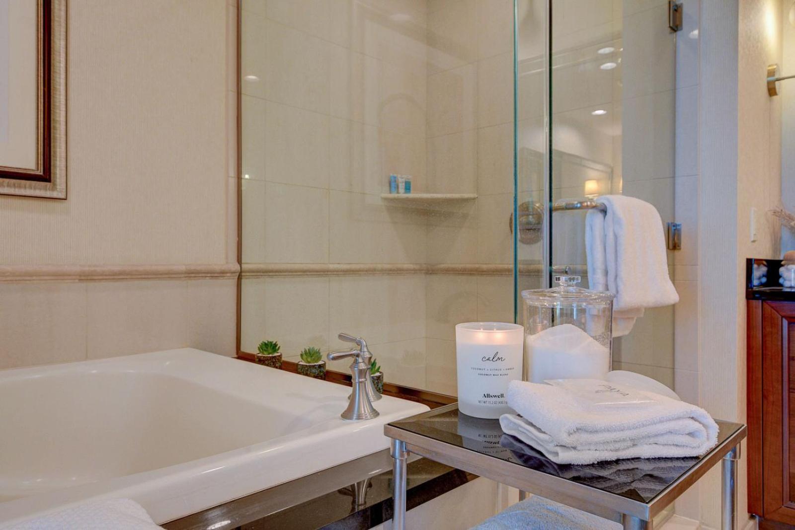 Luxe 702 Mgm Signature With Balcony Las Vegas Luaran gambar